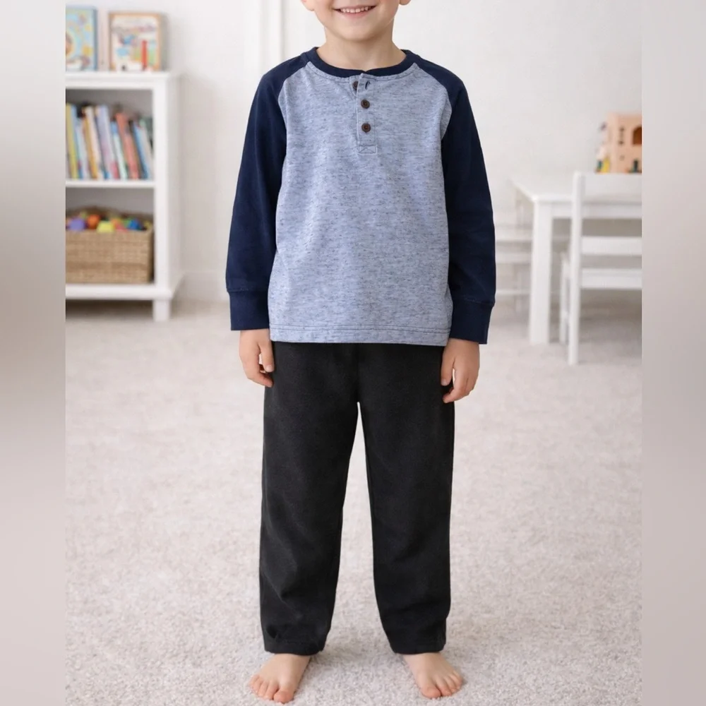 Gymboree Henley top and sweatpants size 5
